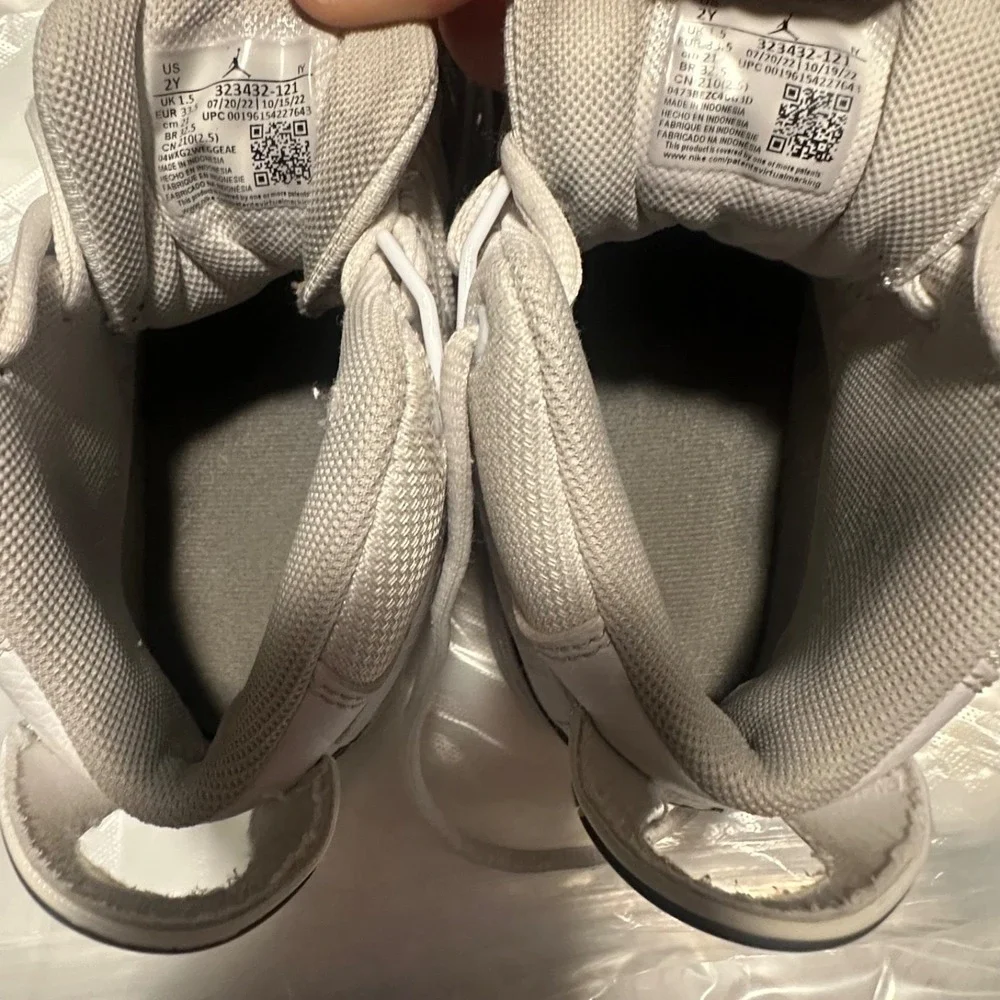 Jordan 6 Rings‎ 